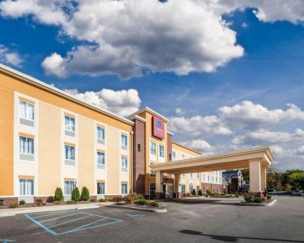 Comfort Suites Marietta-Parkersburg Extérieur photo