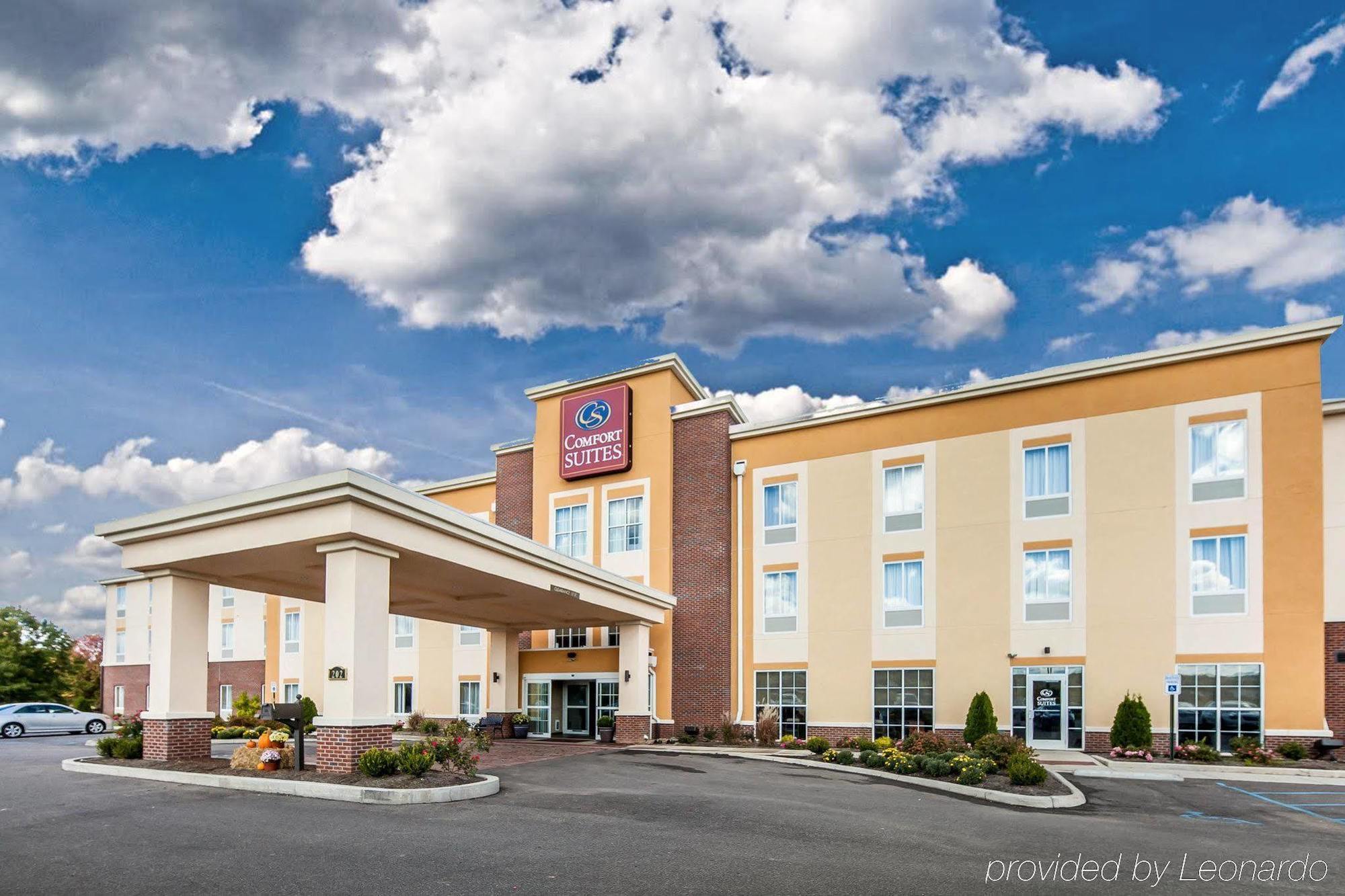 Comfort Suites Marietta-Parkersburg Extérieur photo